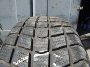 Зимняя резина Roadstone EuroWin 195/60/15 (износ - 10%)