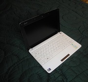 Продаю нетбук ASUS Eee PC 1001 на запчати 